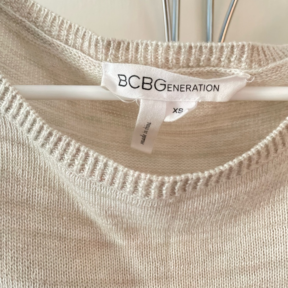BCBGeneration beige light spring sweater. Size XS.